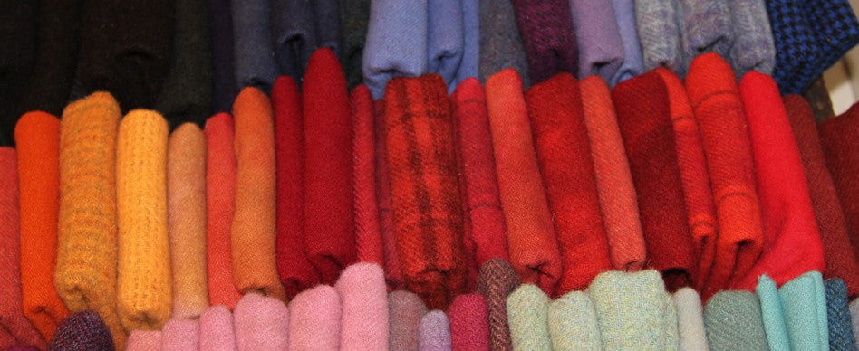 #slideThreeCaption Wool